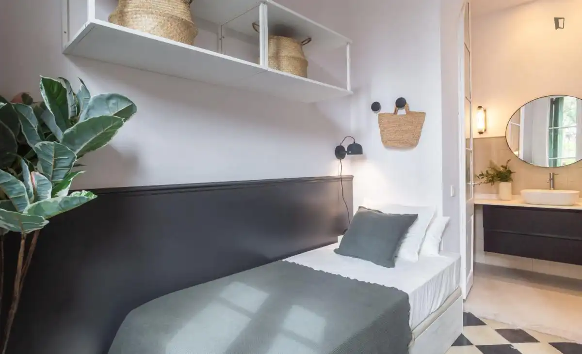 Dormitori de Casa o xalet per a compartir en Gràcia