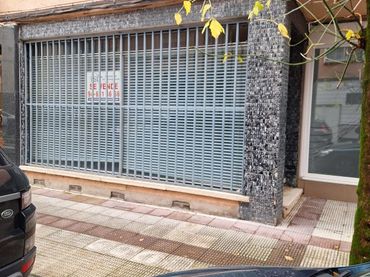 Locale commerciale in vendita a Durango