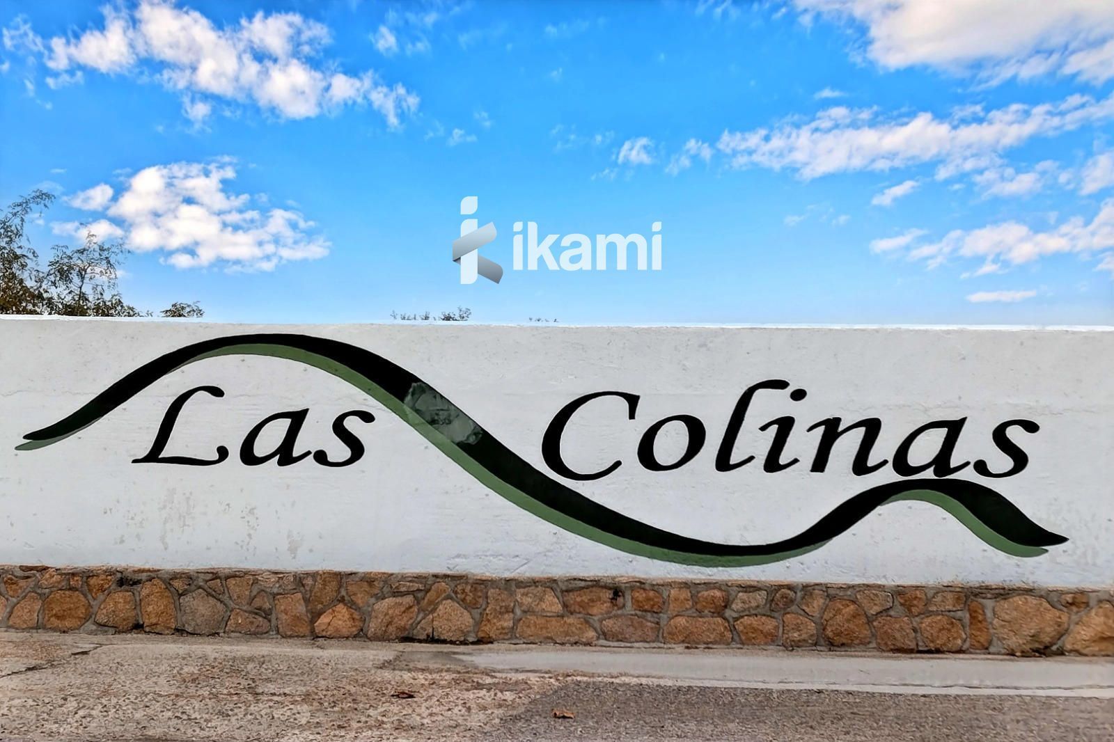 Vista exterior de Casa o xalet en venda en El Casar amb Traster