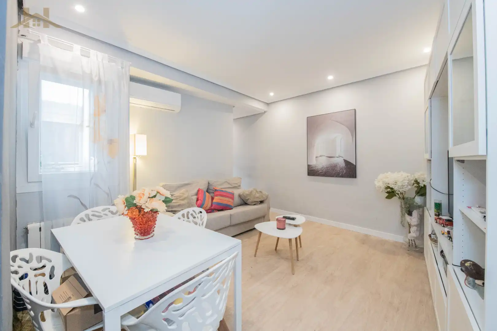 Sala d'estar de Pis en venda en Madrid amb Aire condicionat i Calefacció