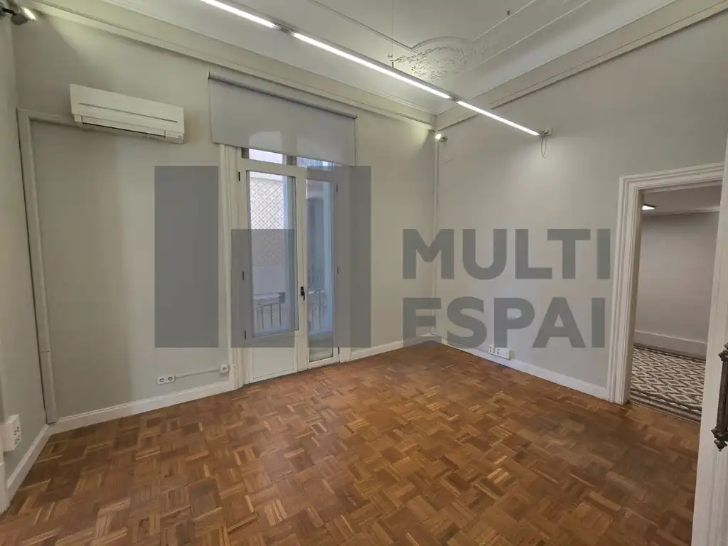 Office space with lift to rent in Passeig de Gràcia, imagen 10