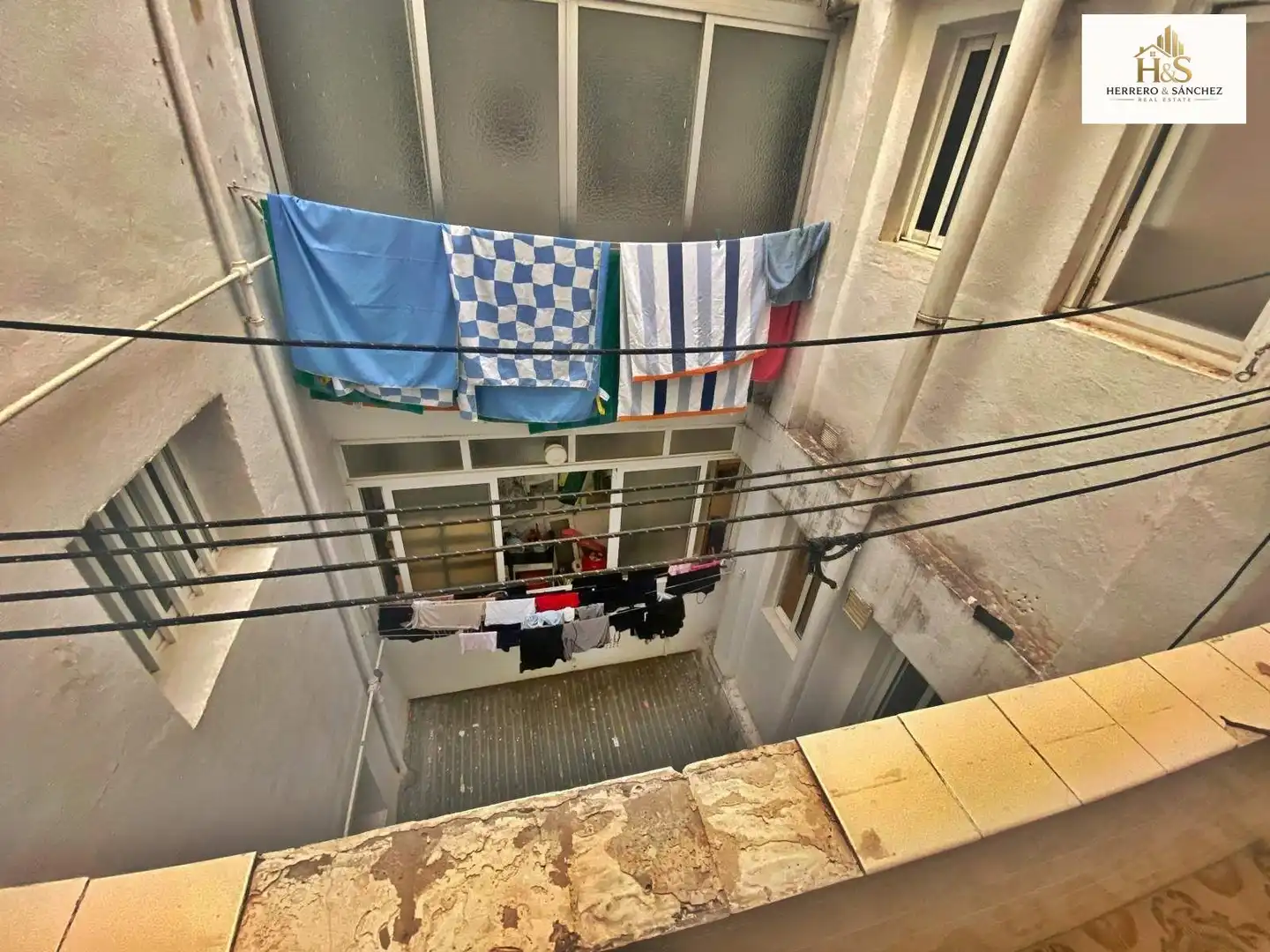 Terrassa de Pis per a compartir en Alicante / Alacant amb Calefacció, Moblat i Balcó