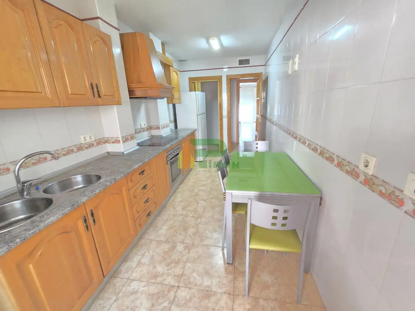 Küche von Wohnung zum Verkauf in Lorca mit Klimaanlage