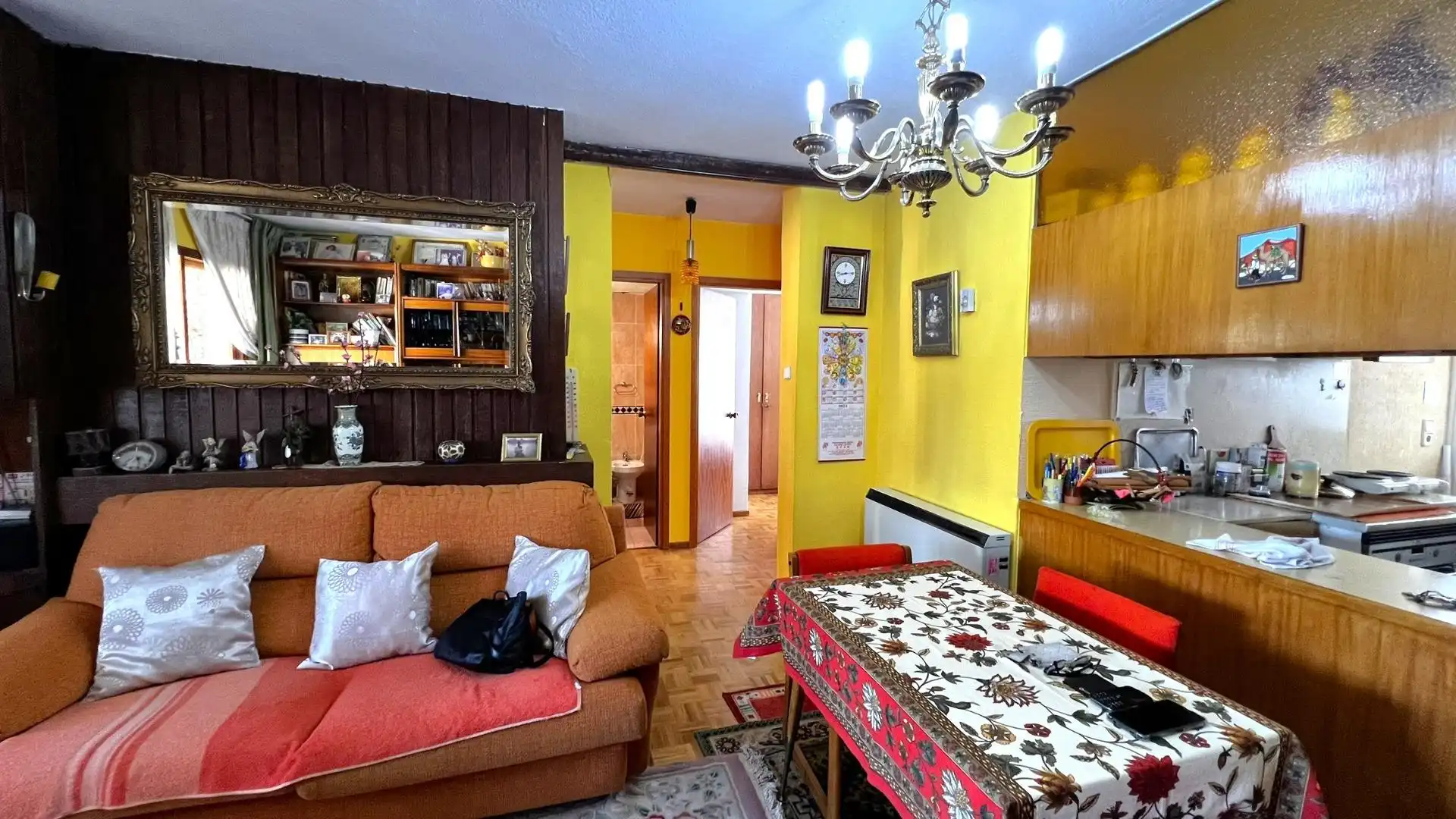 Sala de estar de Piso en venta en Madrid con Calefacción, Jardín privado y Parquet