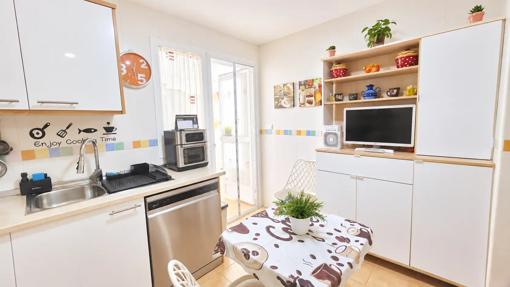 Cocina de Piso en venta en Rincón de la Victoria con Jardín privado, Horno y Lavadora