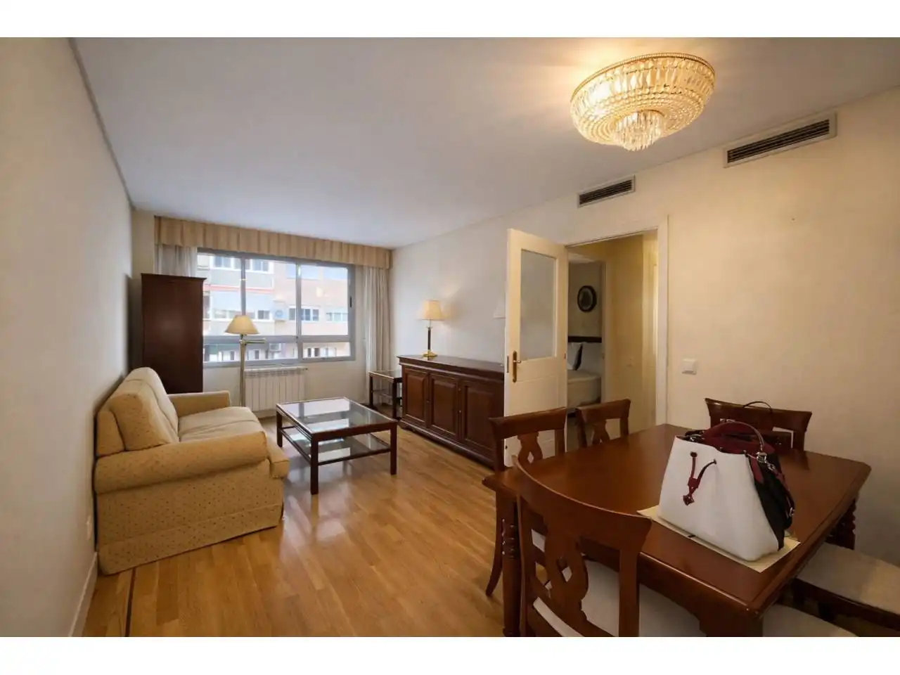 Wohnzimmer von Wohnung zum Verkauf in  Madrid Capital mit Klimaanlage, Heizung und Abstellraum