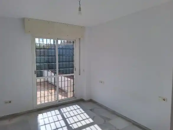 Wohnung mit Terrasse zum Verkauf in Nueva Andalucía, imagen 5