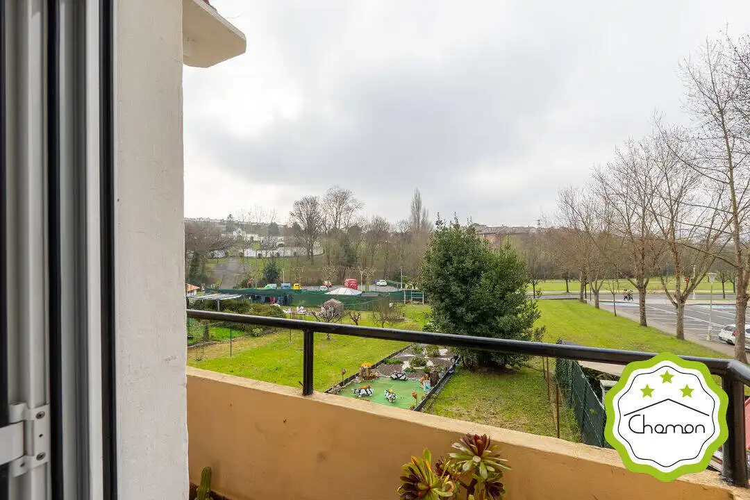 Piso en venta en Loiu