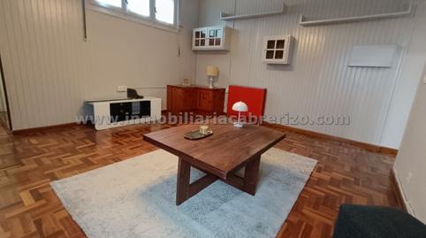 Foto 2 de Apartamento de alquiler en Avenida República Argentina, Gran Via,  Logroño