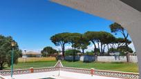 Jardí de Casa o xalet en venda en Chiclana de la Frontera amb Piscina