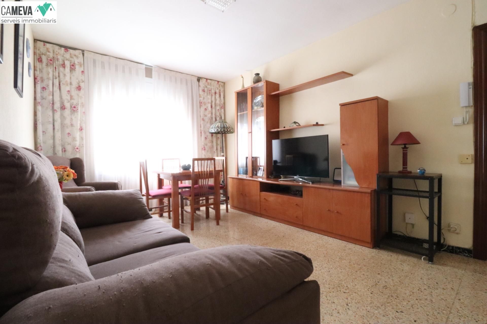 Piso en venta en Vía de Sant Oleguer