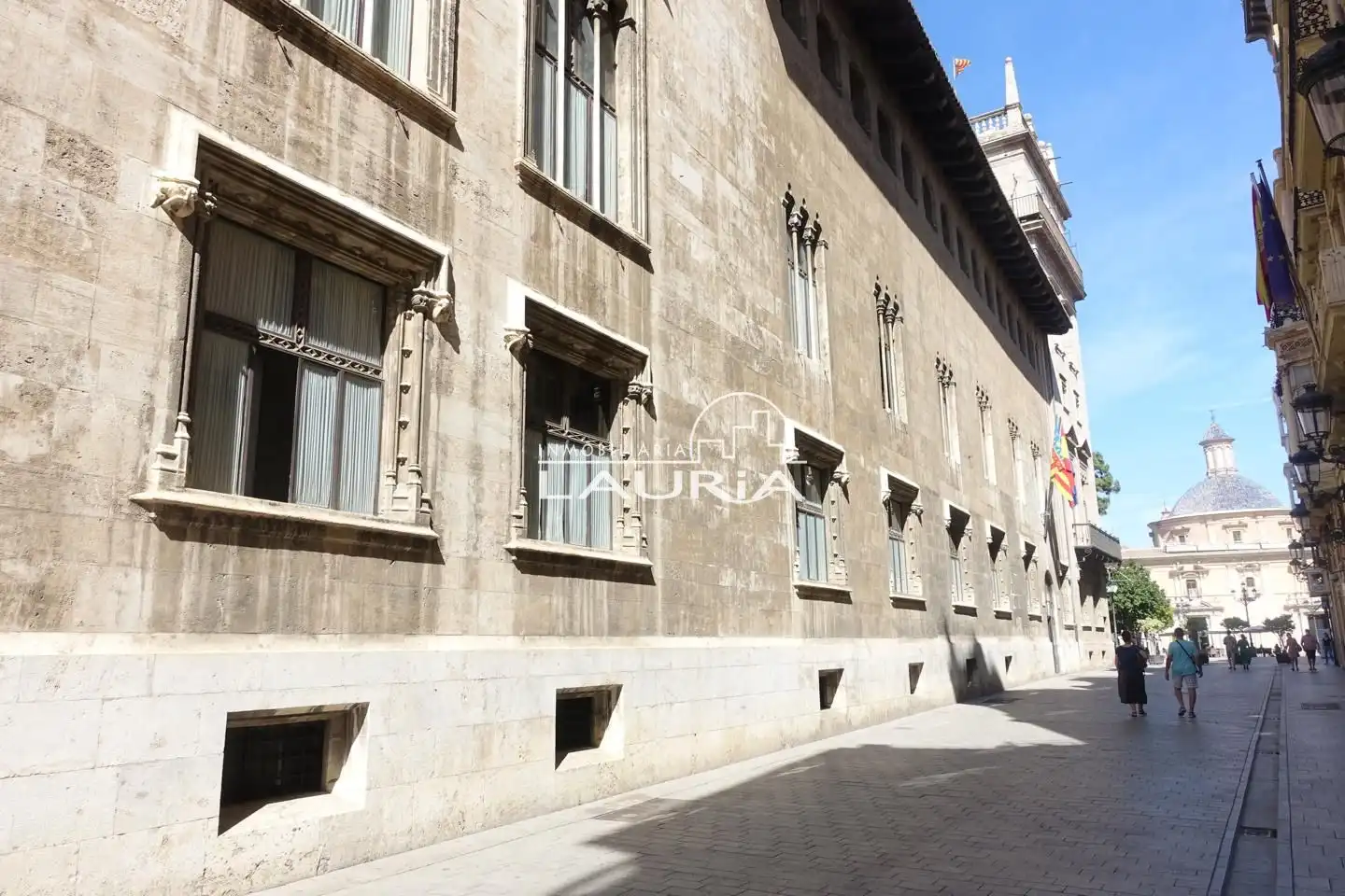 Exterior view of Flat for rent in Valencia  with Air Conditioner, Heating and Storage room