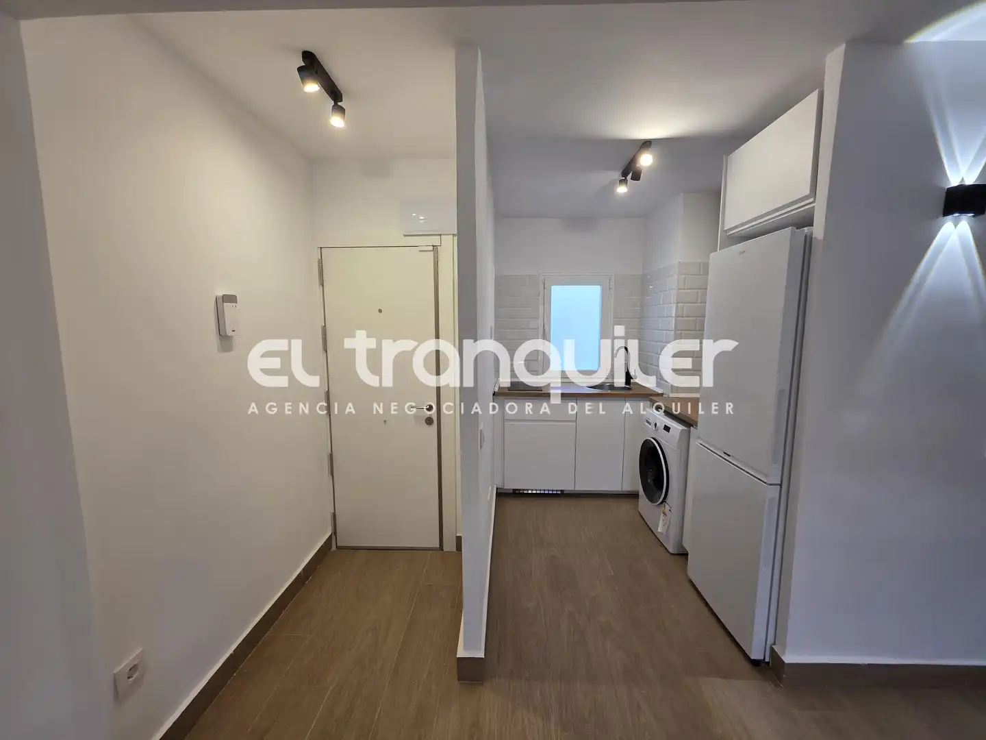 Cocina de Piso en venta en Madrid con Terraza y Lavadora