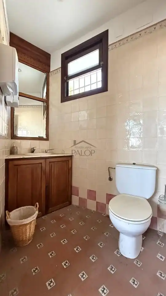 Baño de Local de alquiler en Carcaixent