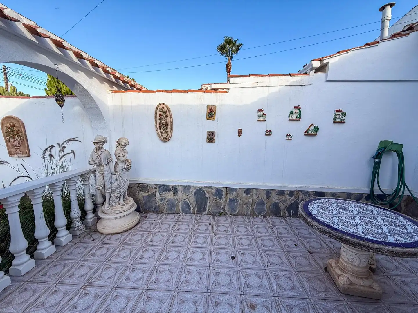 Semi-detached house with pool for sale in SALVADOR DALI, imagen 6