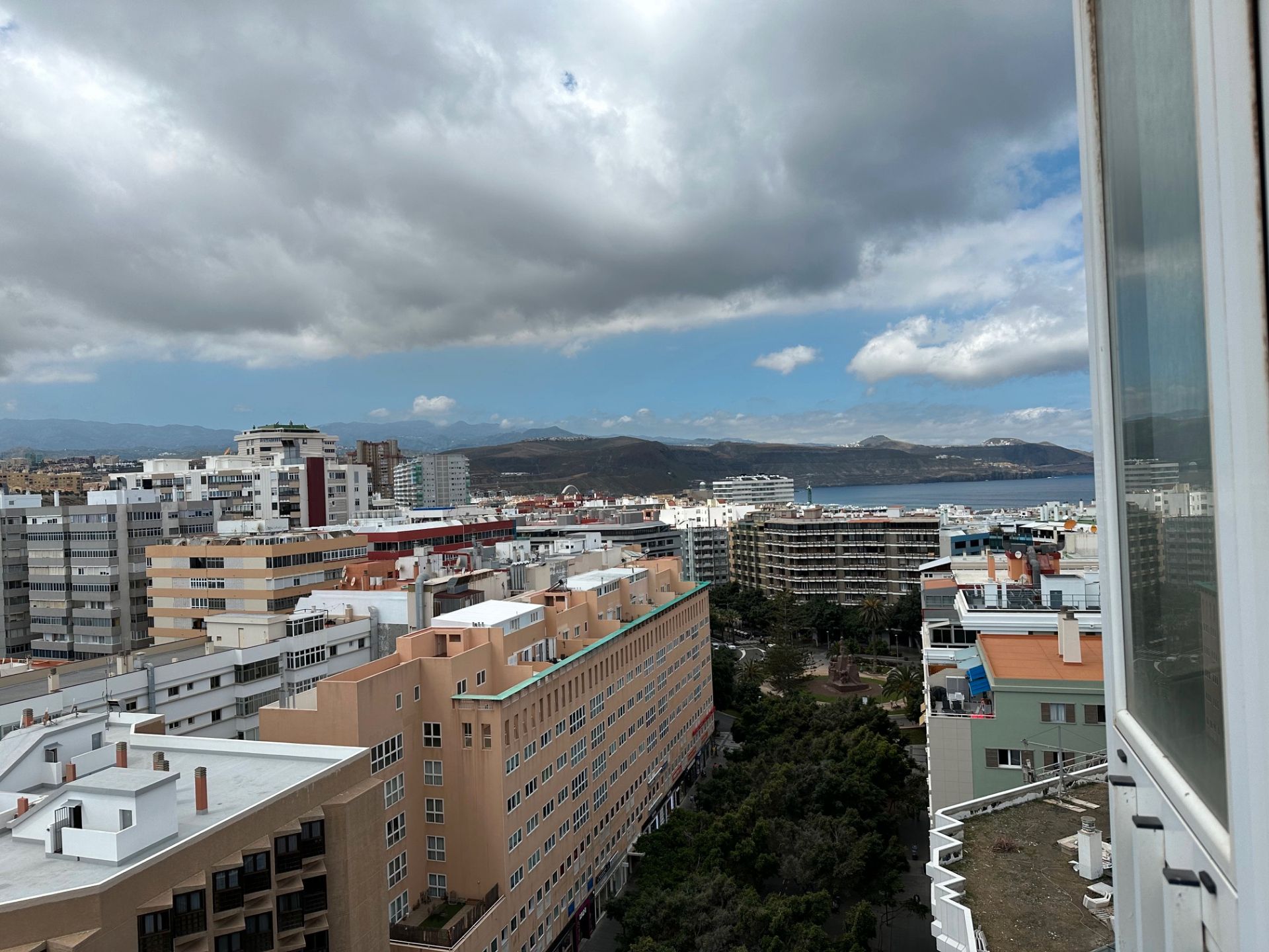 Exterior view of Flat for sale in Las Palmas de Gran Canaria  with Air Conditioner