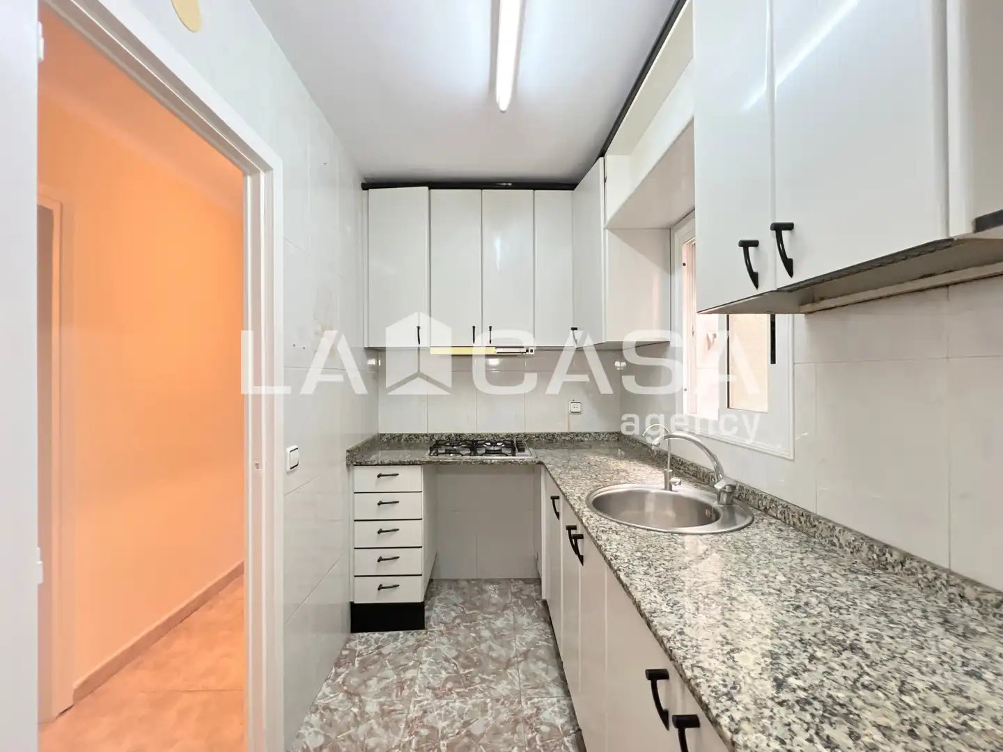 Kitchen of Flat for sale in Salut - Lloreda