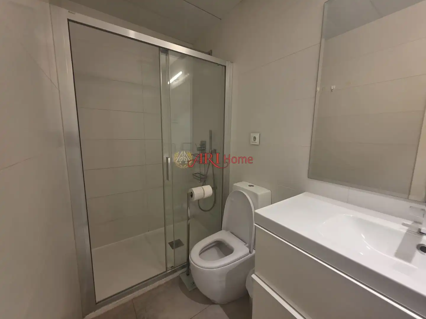 Baño de Piso en venta en Madrid con Aire acondicionado, Calefacción y Amueblado