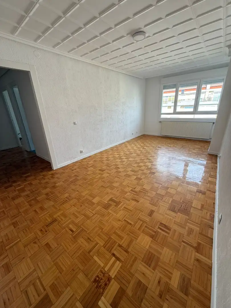 Sala de estar de Piso en venta en Burgos con Calefacción y Terraza