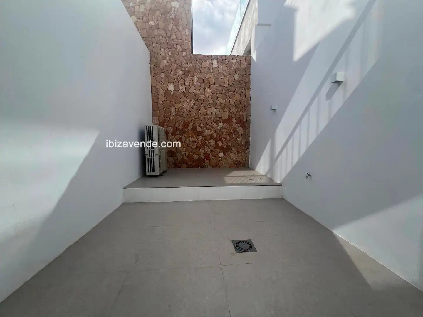 Casa o chalet de alquiler en Santa Eulària des Riu con Aire acondicionado, Calefacción y Jardín privado