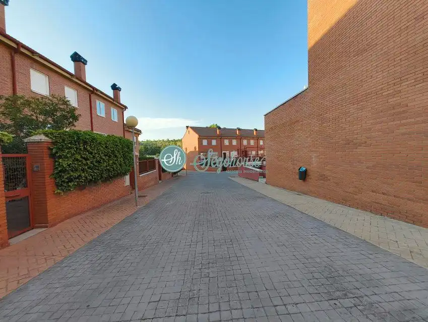 Houses for sale in Vía Romana