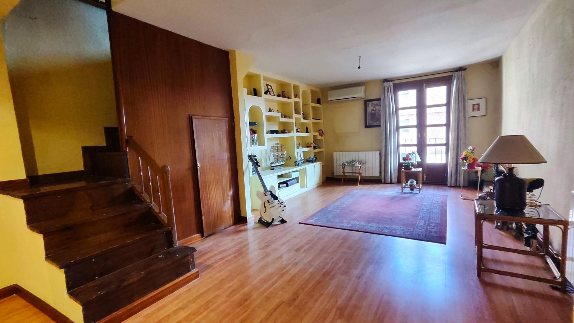 Living room of Duplex for sale in León Capital   with Heating