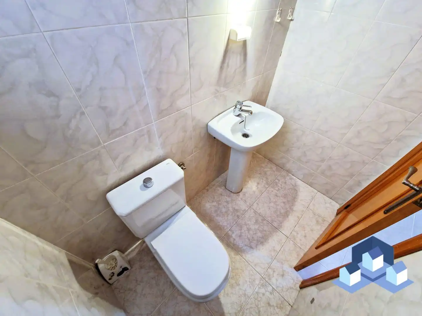 Baño de Piso en venta en Lorca con Amueblado y Balcón