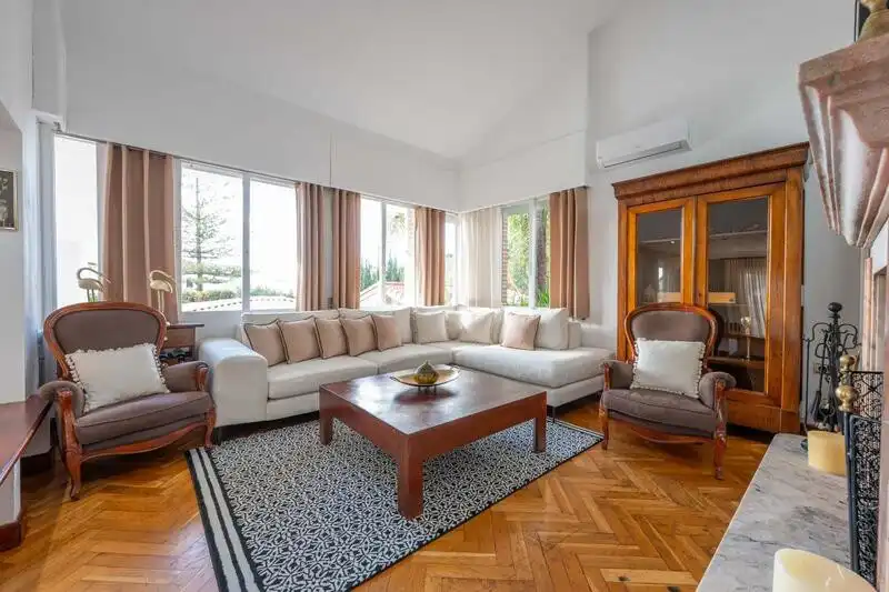 Living room of Houses for rent in Estepona  with Air Conditioner, Private garden and Terrace