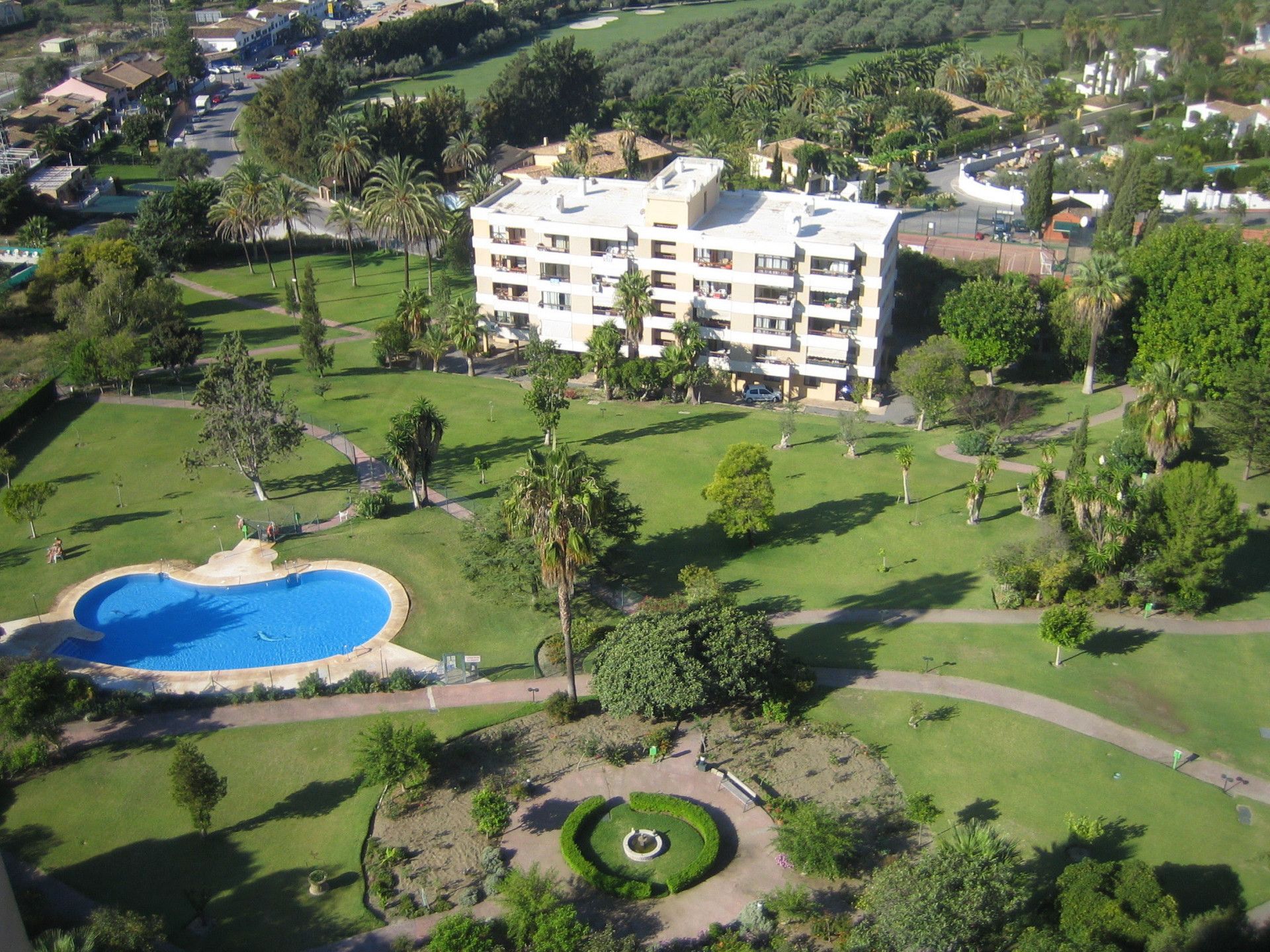 Exterior view of Loft for sale in Marbella  with Air Conditioner, Swimming Pool and Community pool