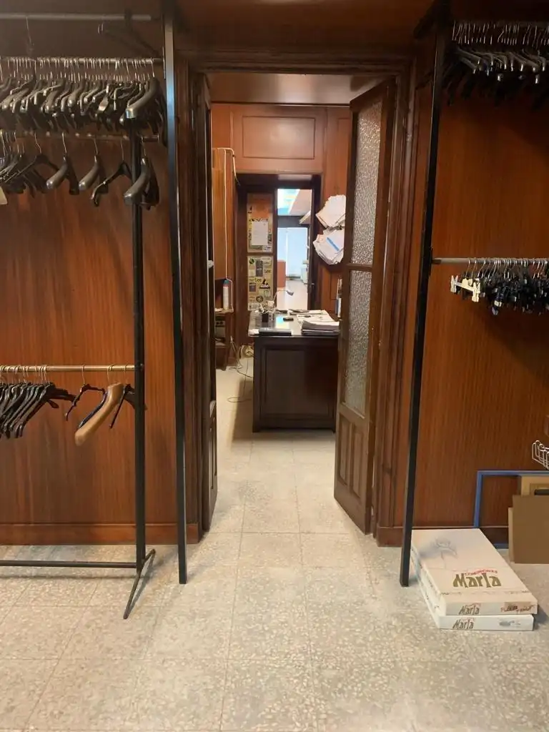 Local comercial de lloguer a Núcleo urbano, imagen 9