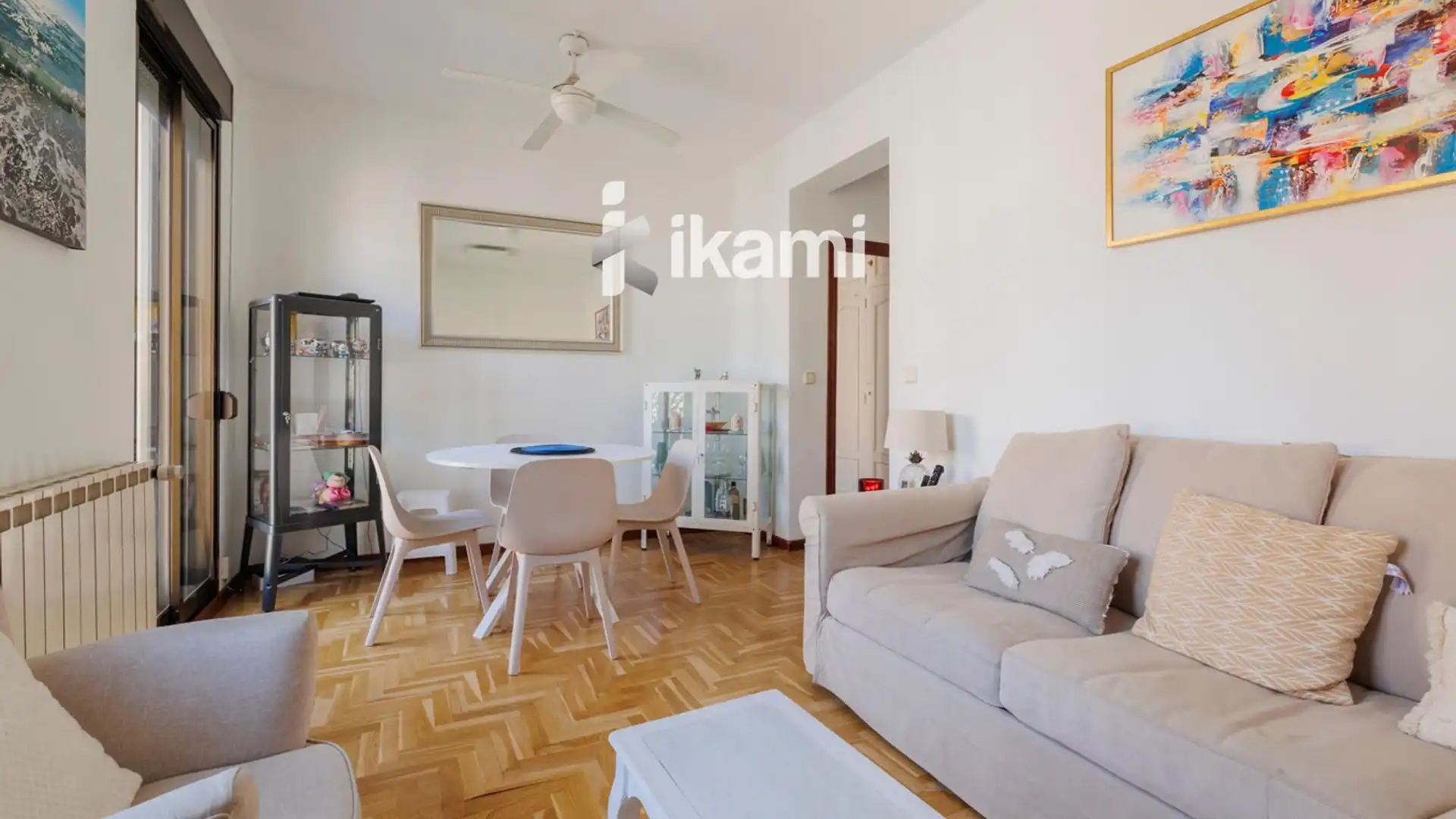 Sala de estar de Piso en venta en  Madrid Capital con Aire acondicionado y Calefacción