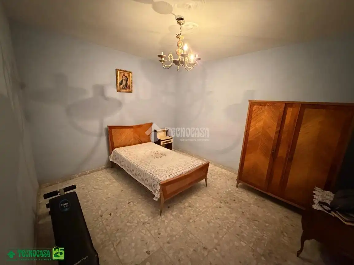 Casa aparellada en venda a Granátula de Calatrava, imagen 10