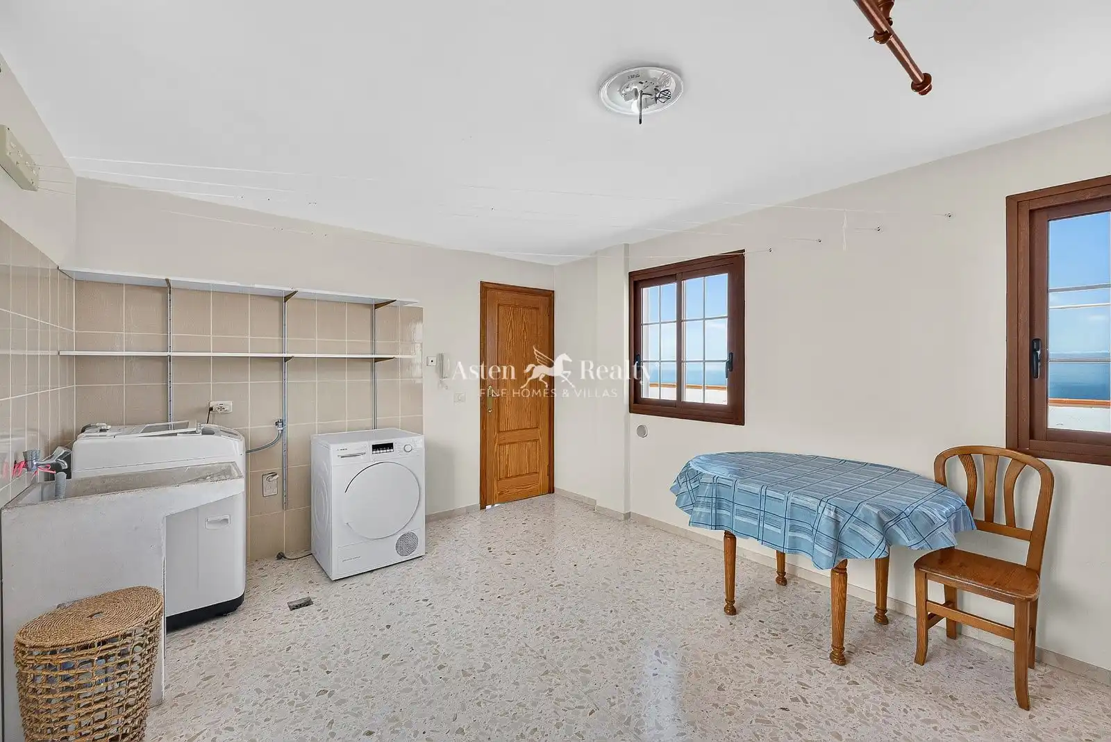 House for sale in Zumcal, imagen 10