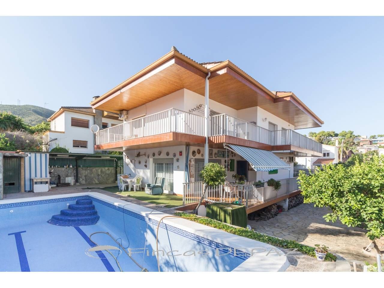 House or chalet for sale in Montmar