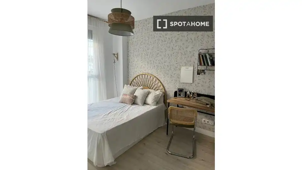 Room in Arroyo del Fresno