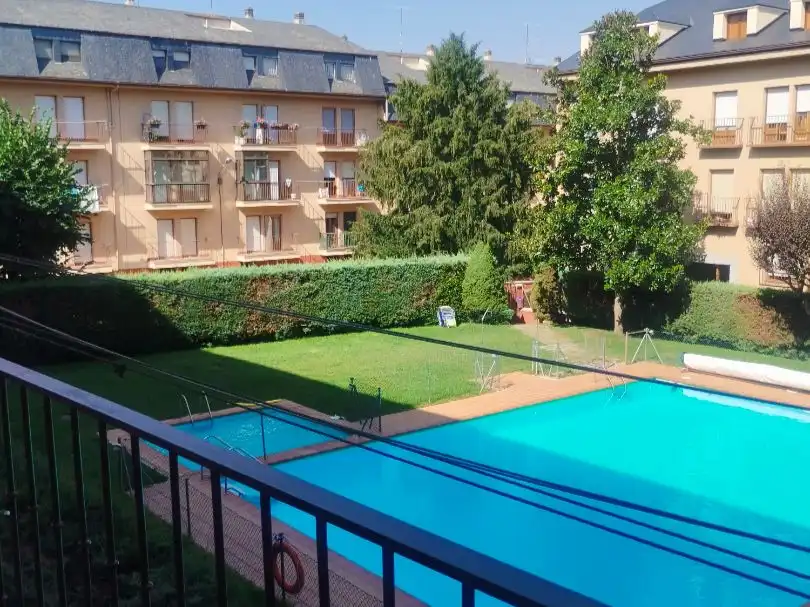Swimming pool of Flat for sale in Real Sitio de San Ildefonso  with Balcony