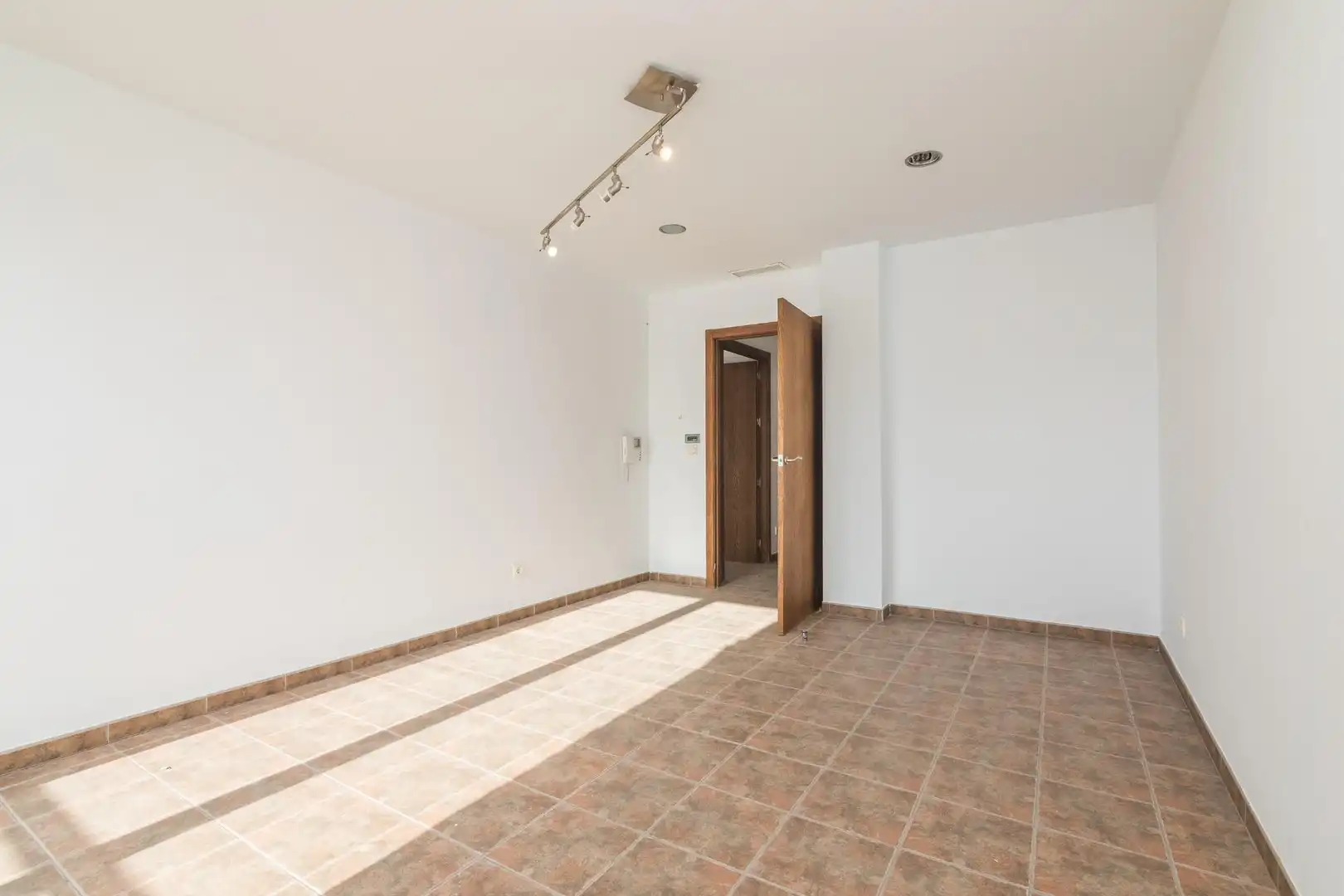Dachboden zum Verkauf in Elche / Elx mit Klimaanlage, Heizung und Terrasse