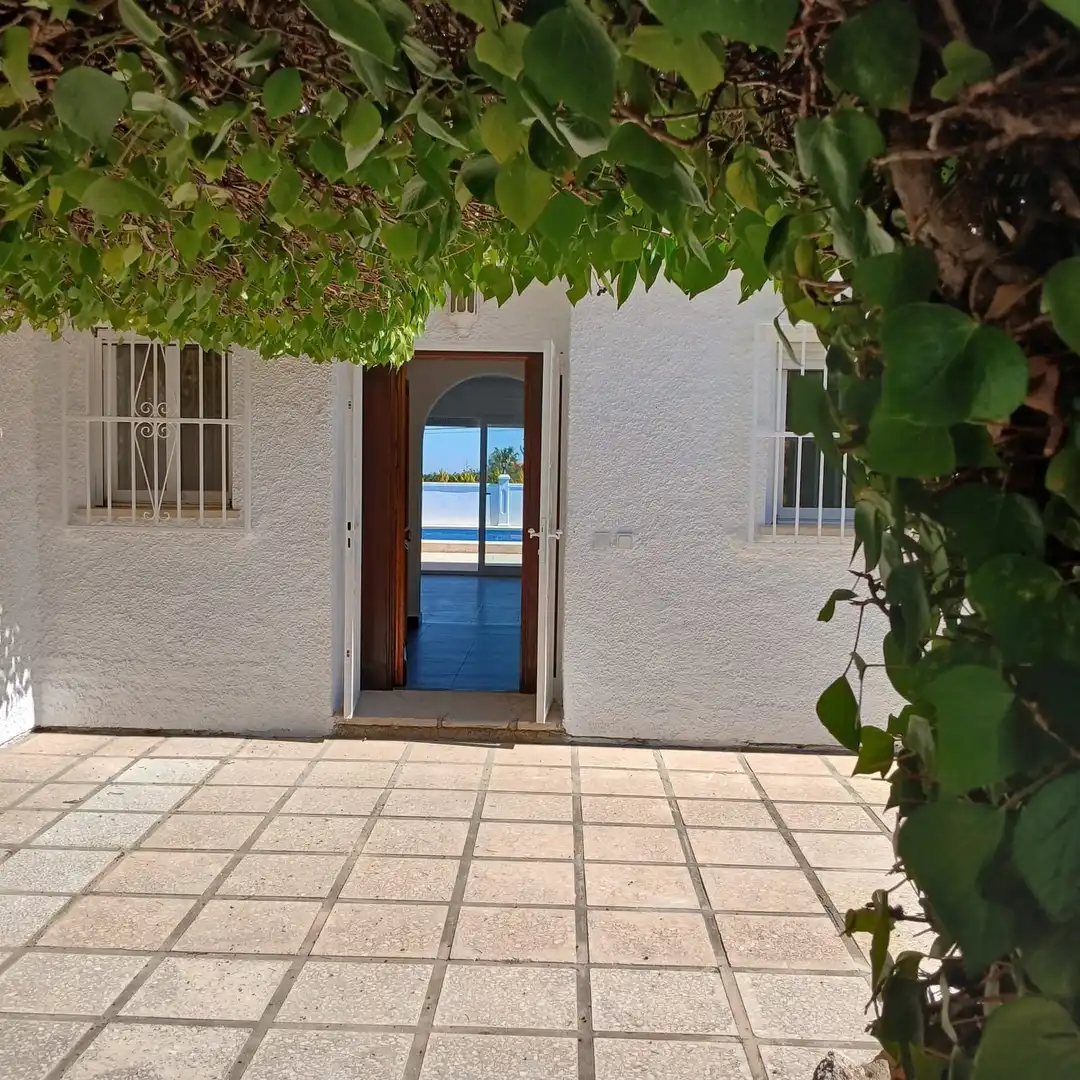 Casa o chalet en venta en La Nucia con Aire acondicionado, Calefacción y Jardín privado