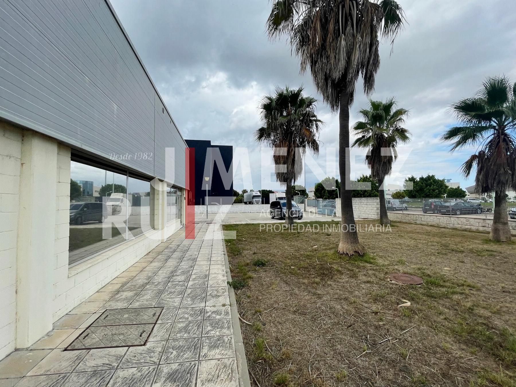 Außenansicht von Büro miete in El Puerto de Santa María