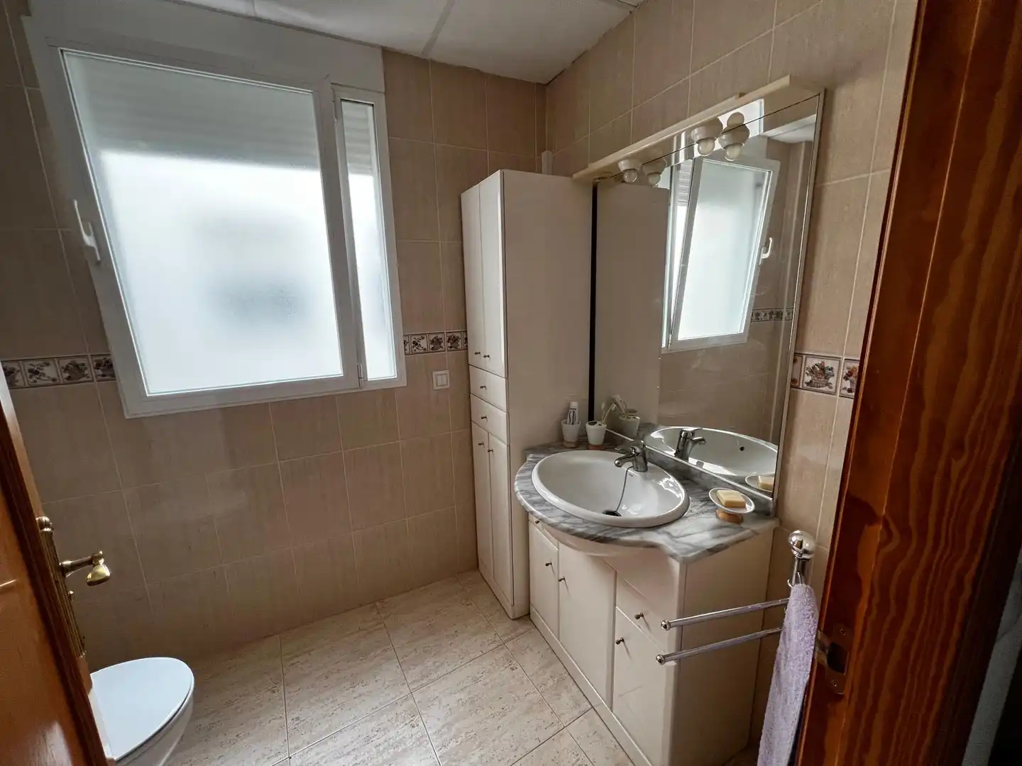 Baño de Ático en venta en Benicarló con Terraza y Amueblado