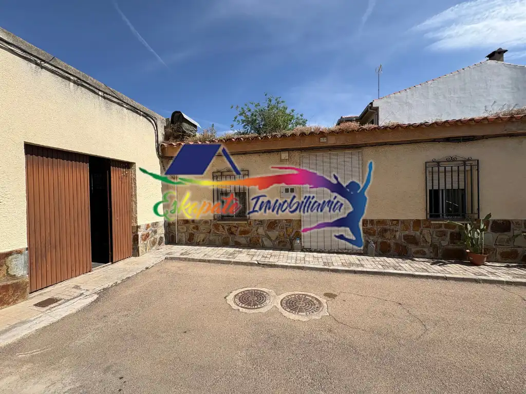 Haus zum Verkauf in Calle Cigüela 8