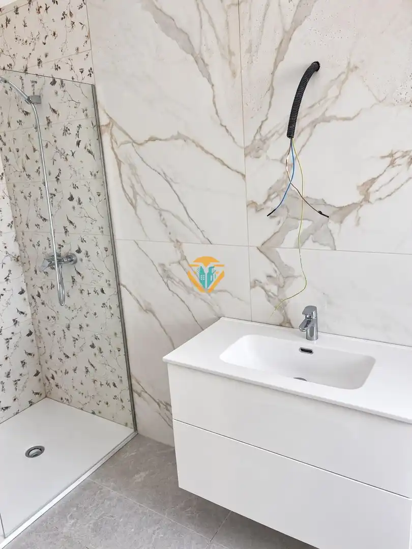 Chalet con piscina en venta en Urbanizaciones, imagen 24