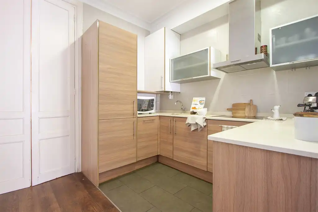 Kitchen of Apartments for sale in Barcelona  with Air Conditioner, Heating and Parquet flooring