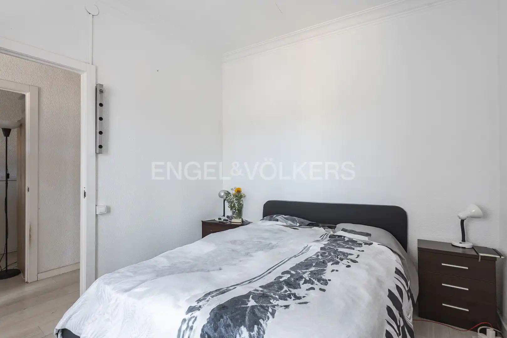 Schlafzimmer von Wohnung zum Verkauf in Barcelona mit Heizung, Parkett und Terrasse