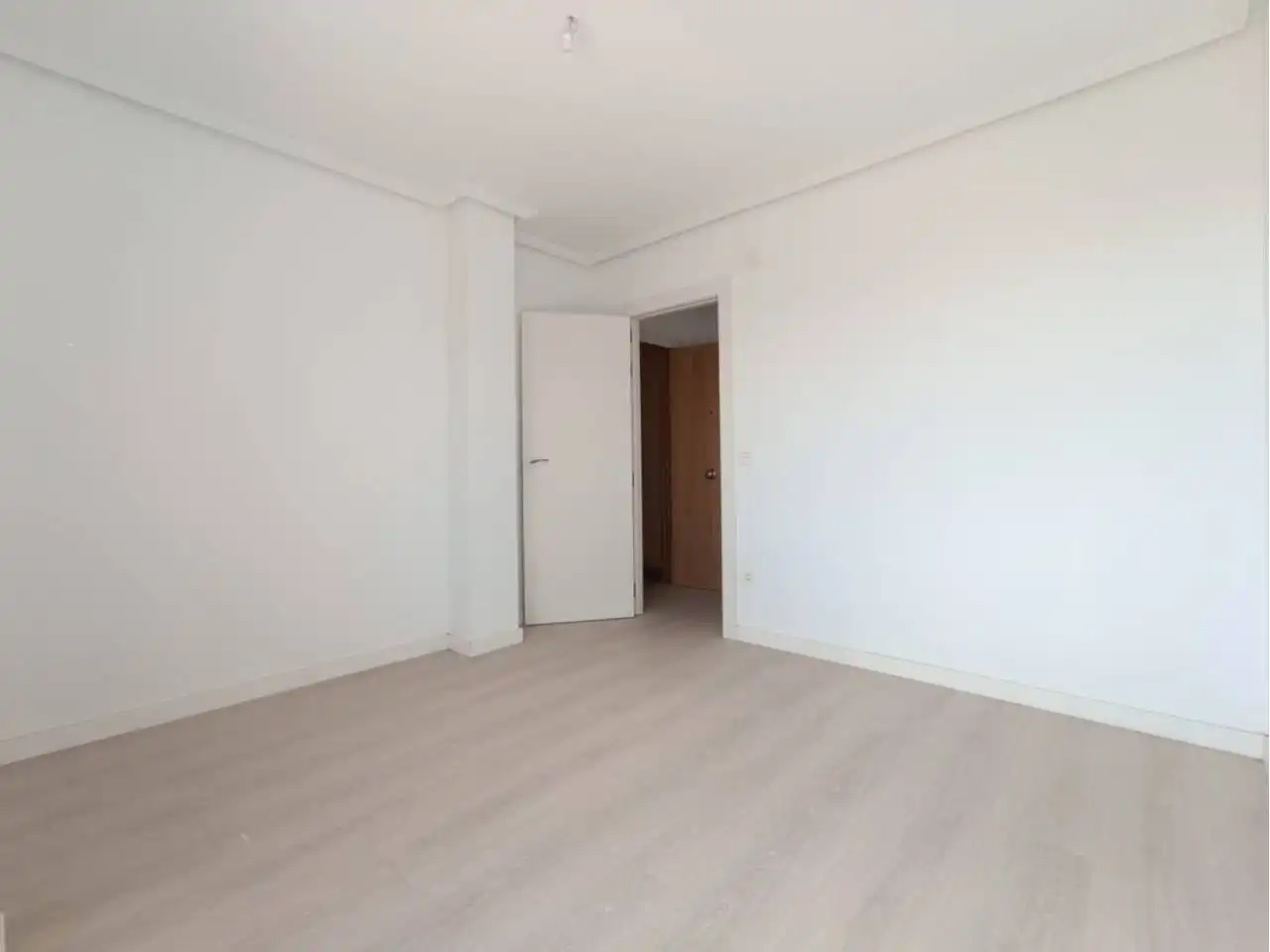Habitación de Piso en venta en Cerezo de Río Tirón con Calefacción y Terraza
