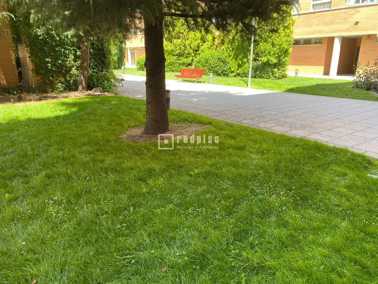 Jardí de Pis en venda en Madrid amb Calefacció, Jardí privat i Parquet