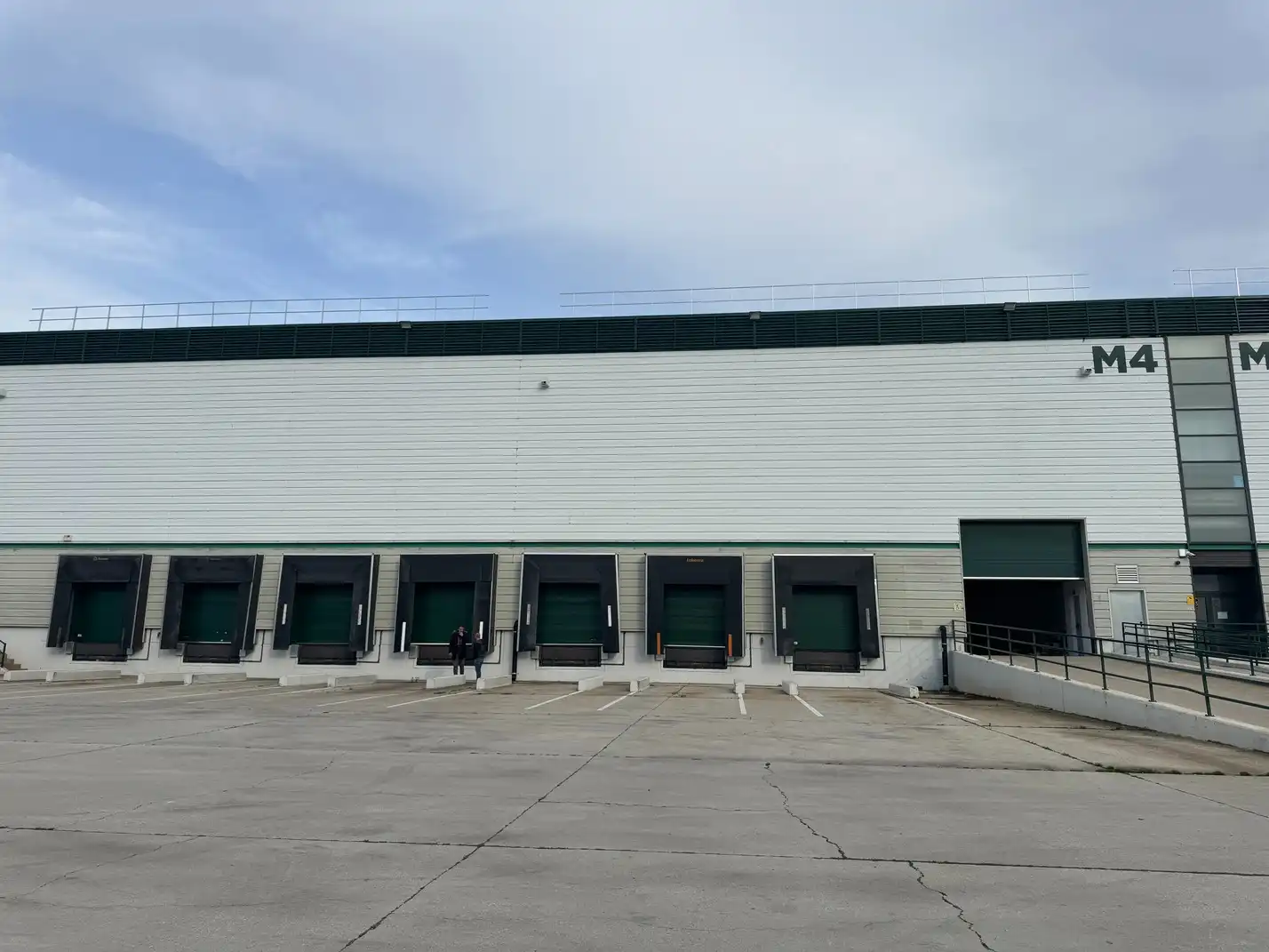Industrial building to rent in Los Olivos - Los Ángeles, imagen 9