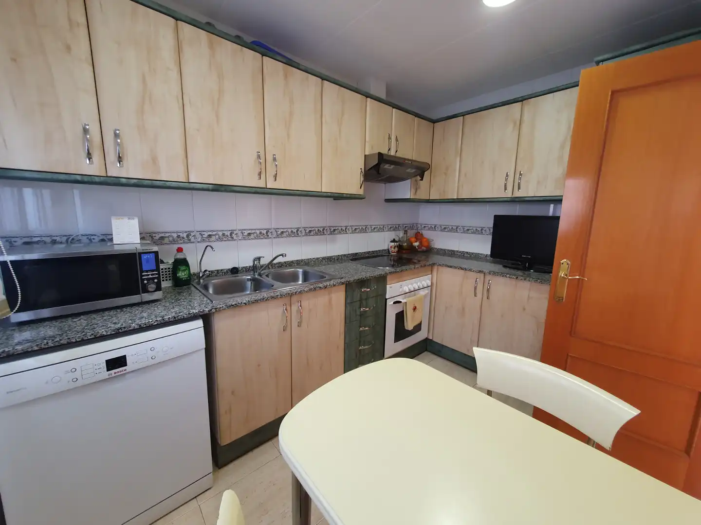 Kitchen of Detached homes for sale in El Vendrell  with Air Conditioner, Heating and Terrace