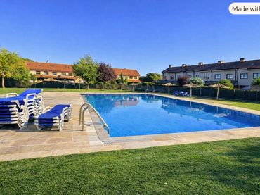 Xalet amb piscina en venda a Calle las Moradas