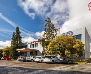 Exterior view of Office to rent in Galar  with Air Conditioner and Heating